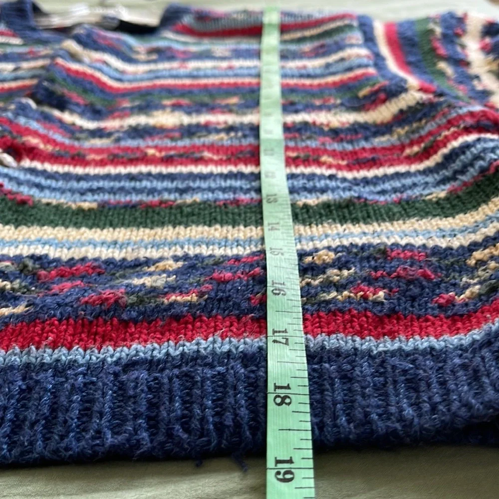 LI2 Wear Vintage Sweater Size M.